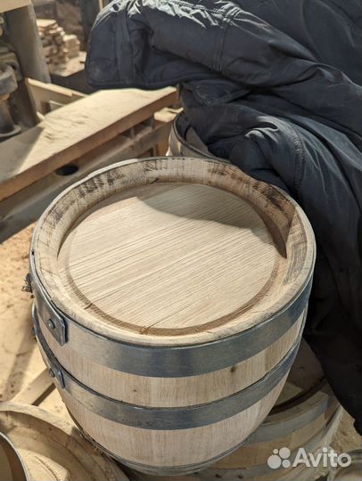 Дубовые бочки для вина и коньяка кавказский дуб