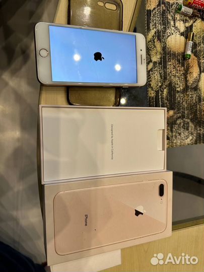 iPhone 8 Plus, 64 ГБ