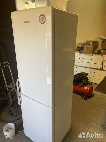 Холодильник beko