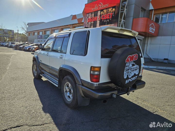 Isuzu Bighorn 3.0 AT, 1999, 320 000 км