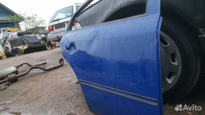 Дверь задняя правая skoda octavia tour октавия тур