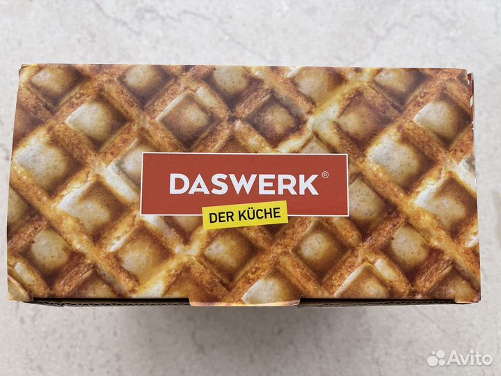 Вафельница новая