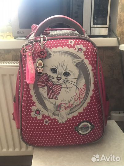 Рюкзак школьный