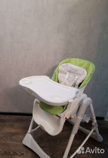 Детский стульчик для кормления happy baby