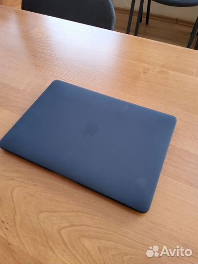 Apple macbook air 13 2020,8gb 256