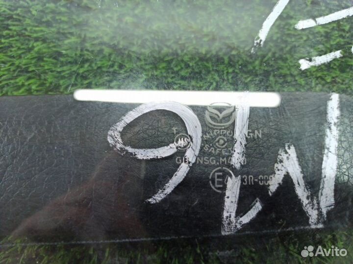 Стекло двери опускное переднее левое Mazda Mazda6