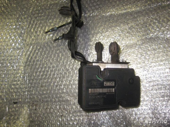 Блок ABS абс Ford Focus 3