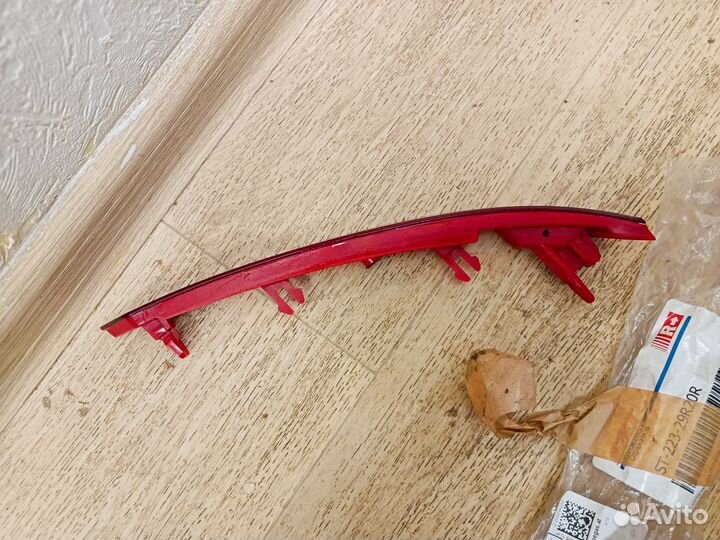 Отражатель в бампер kia rio x правый st22329r20r