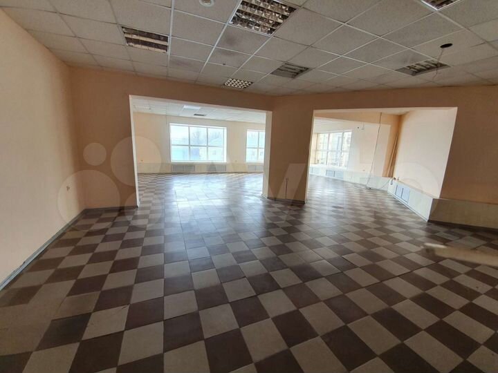 Торговая площадь, 67 кв м