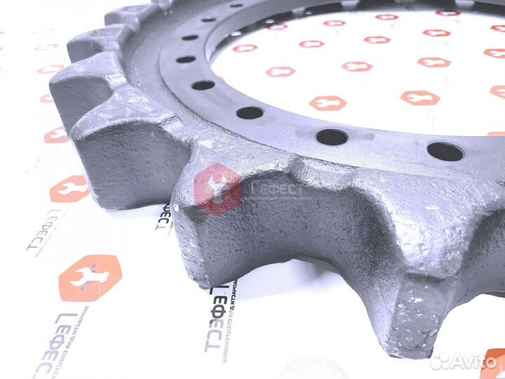 Звездочка JCB 331/55577