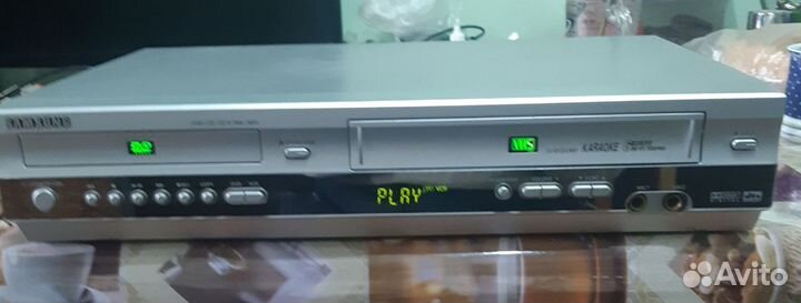 Продаю combo DVD+VHS