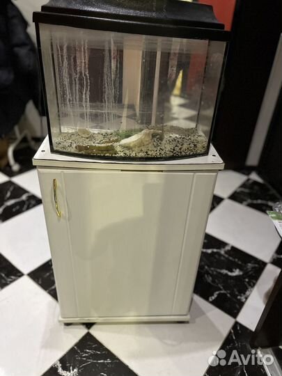 Аквариум с тумбой бу