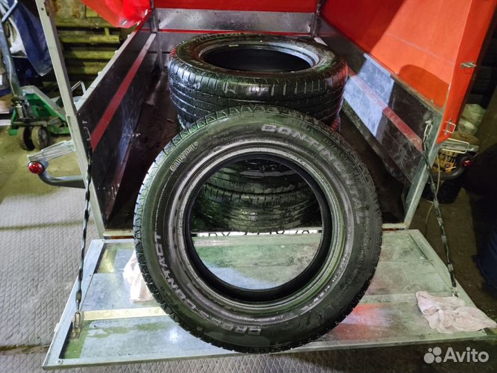 Continental ContiCrossContact LX 215/65 R16 98H