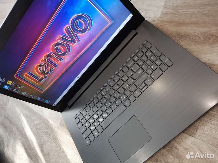 Огромный 17.3 lenovo gtx/Intel core i5 8300h