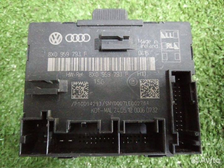 Блок управления двери передний левый Audi A1 8X1