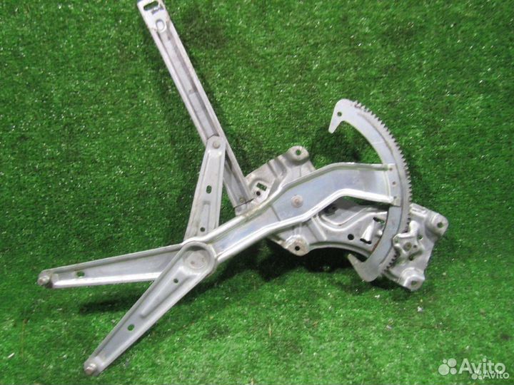 Передний правый механический подъемник бмв Е36