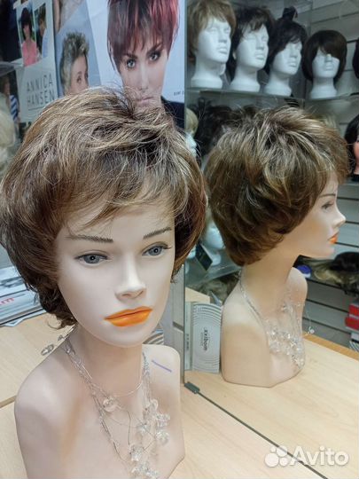 Парики шиньоны