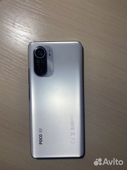 Телефон Poco f3