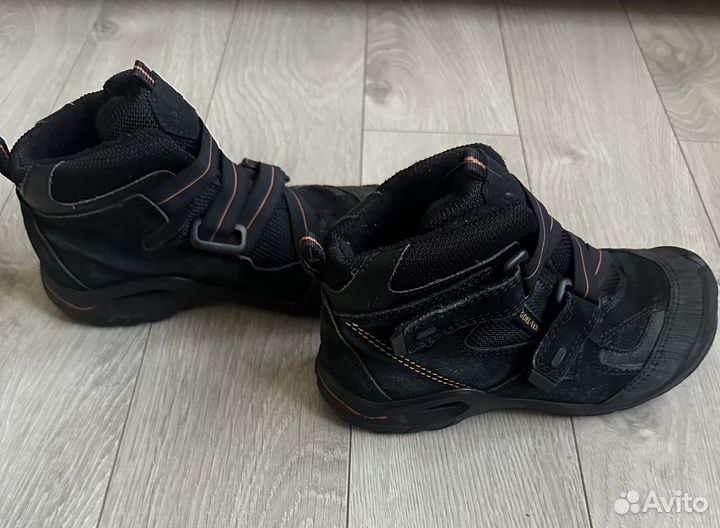 Ботинки Ecco gore-Tex 31 раз