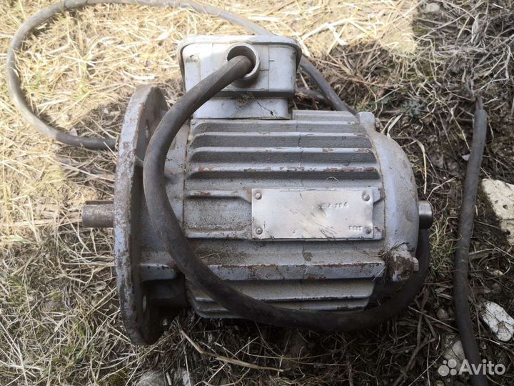 Электродвигатель