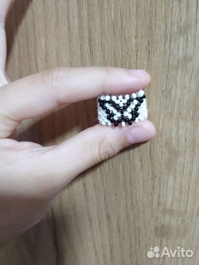 Кольцо из бисера