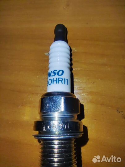 Свеча зажигания Denso Iridium SK20HR11
