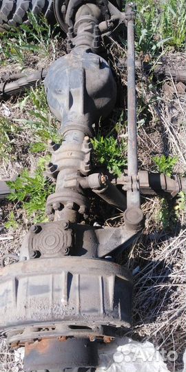 Продам передний мост Урал