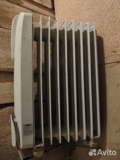 Обогреватель масляный - Delonghi gs-770920