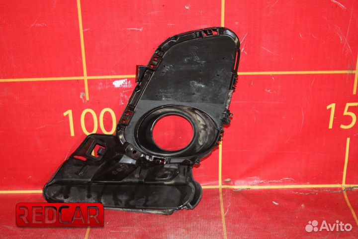 Накладка противотуманной фары прав Mazda 3 BL (11