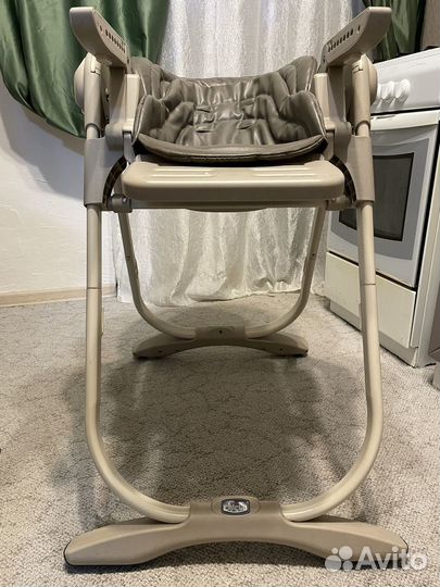 Стульчик для кормления от 0 chicco