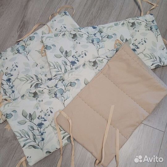 Бортики в кроватку ручная работа