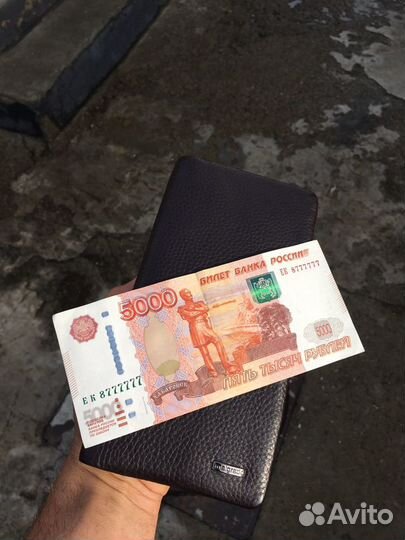 Купюра 5000 рублей с красивым номером