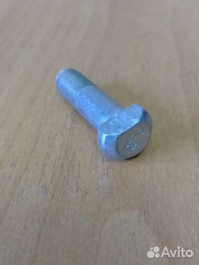 Болт М10х1х35 заднего моста уаз,Волга.Кр.Этна