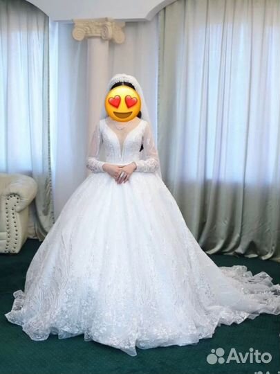 Свадебное платье