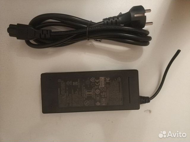 Блок питания (сетевой адаптер)