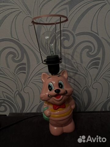 Лампа настольная