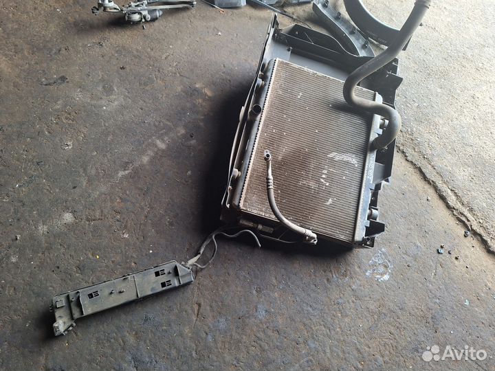 Панель кассета радиаторов Peugeot 407