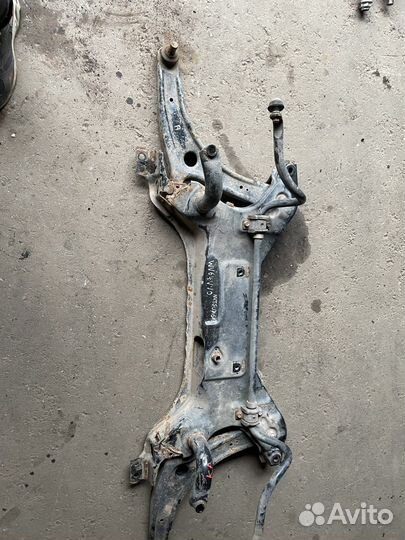 Передняя балка mitsubishi outlander 3