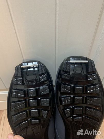 Новые лыжные ботинки EU 45/RU 42-43 NNN