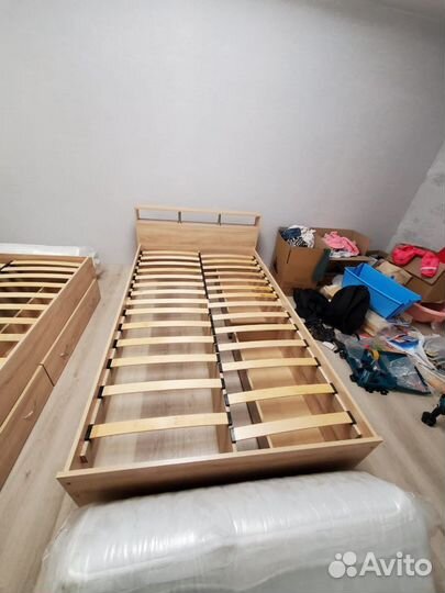 Кровать двуспальная