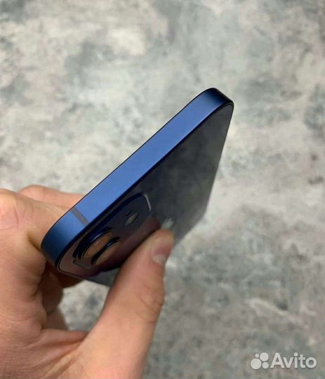 iPhone 12, 64 ГБ