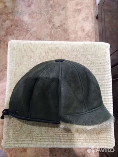 Натуральная зимняя кепка