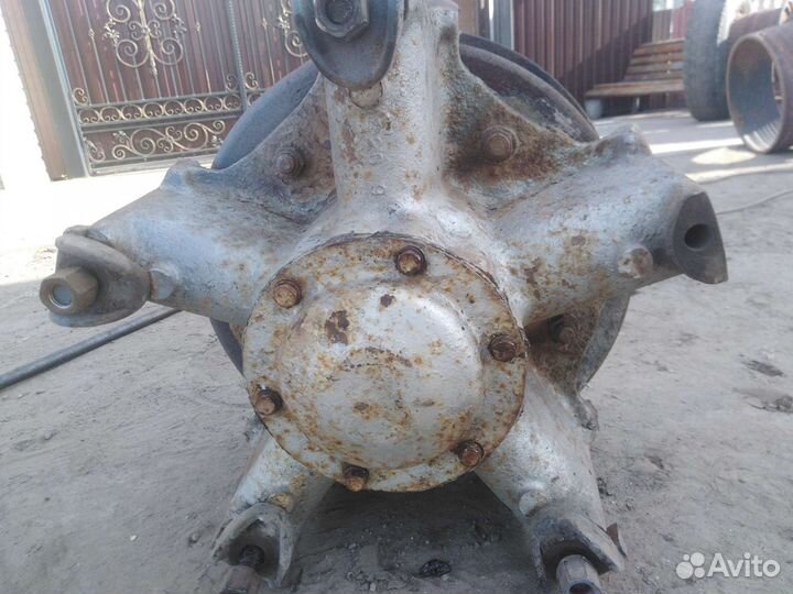 Ступицы на прицеп в сборе