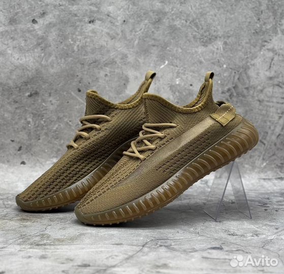 Кроссовки мужские adidas yeezy boost