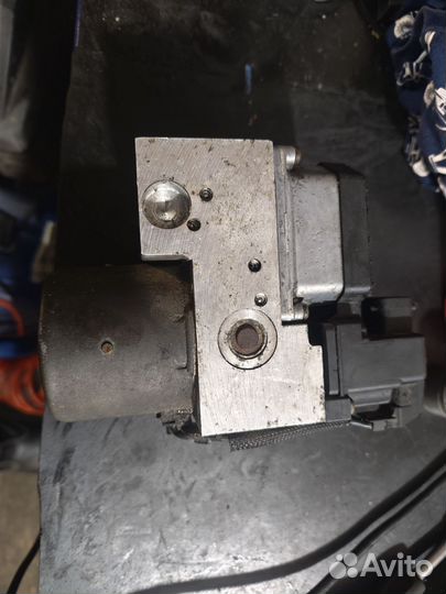 Блок ABS VAG 8E0614111B