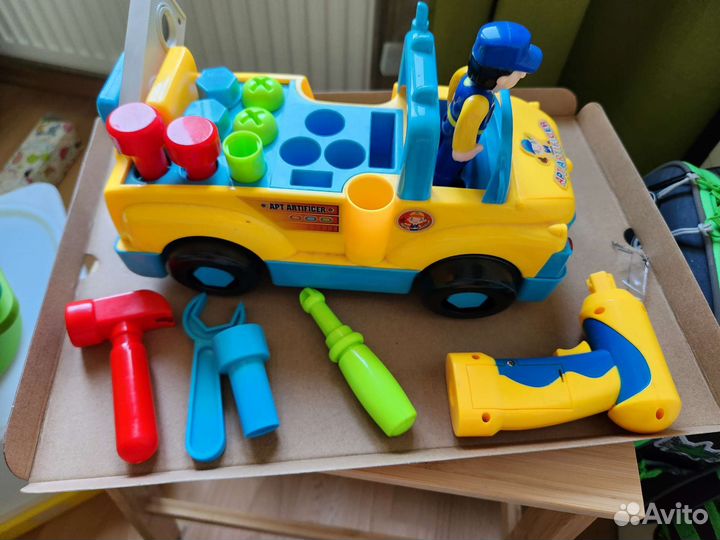 Развивающий автомобиль