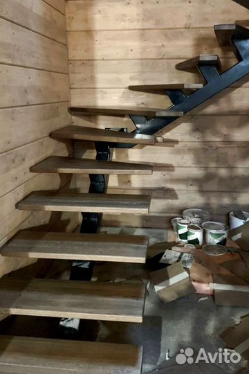 Метлличесакую лестницу Изготовим