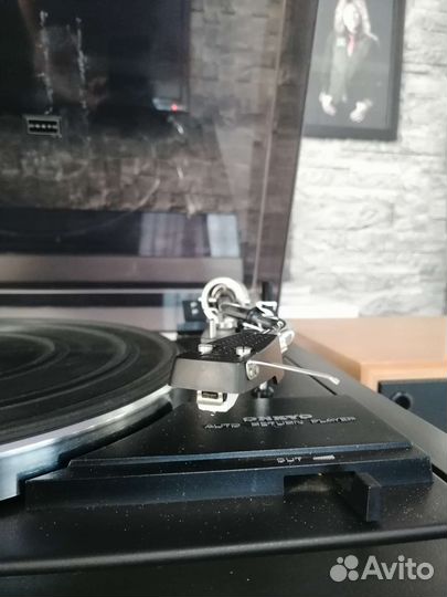 Onkyo Y100