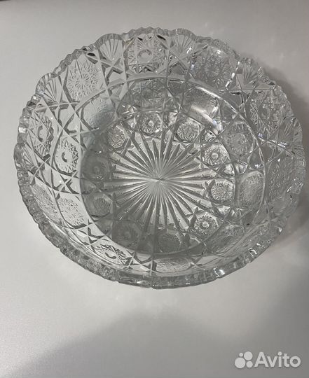 Большая хрустальная ваза