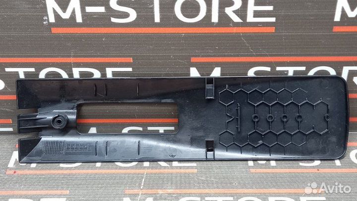 Накладка на сиденья задняя Bmw X5 E70 N62B48B 2007